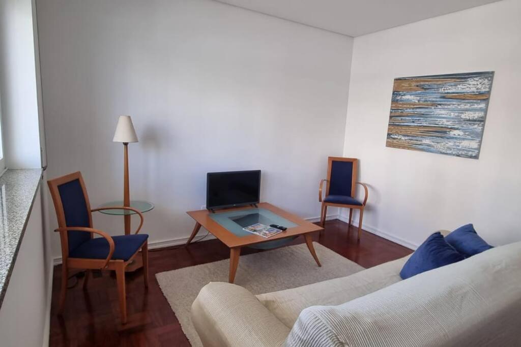 Ferienwohnung Casa Da Praca 2 São João da Madeira Exterior foto