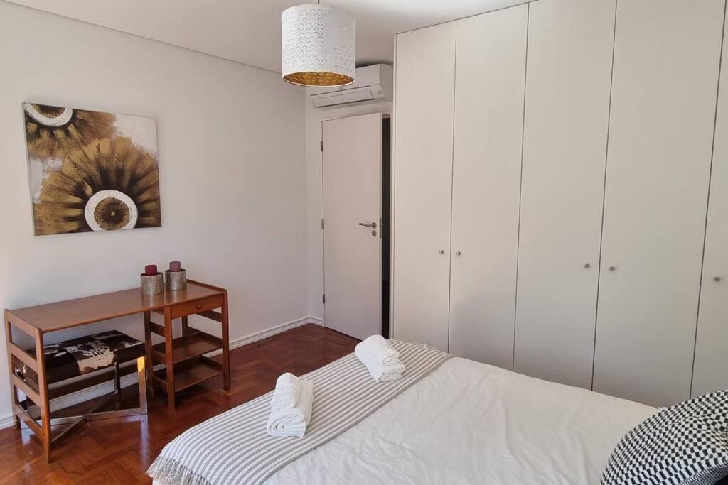 Ferienwohnung Casa Da Praca 2 São João da Madeira Exterior foto